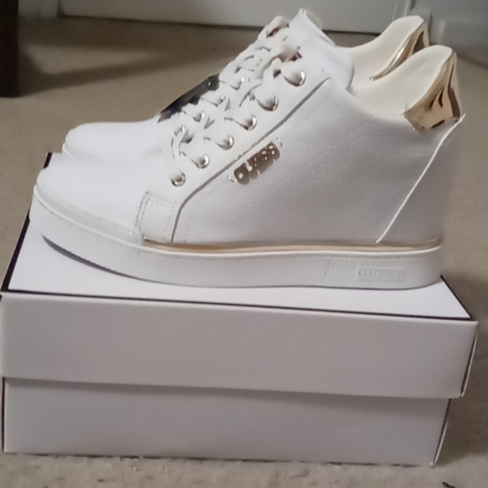 Women's Sneakers